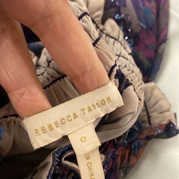 Rebecca Taylor 100% silk blouse, size 0 - Picture 10 of 11